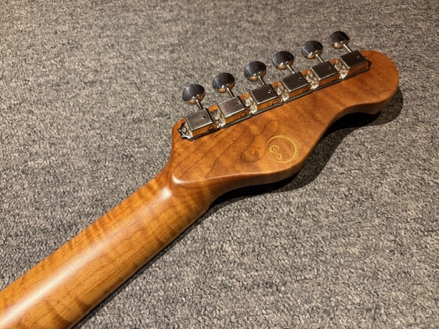 【美品】SAGO CLASSIC STYLE S エレキギター Sago Classic Style-S | Sago New Material Guitars