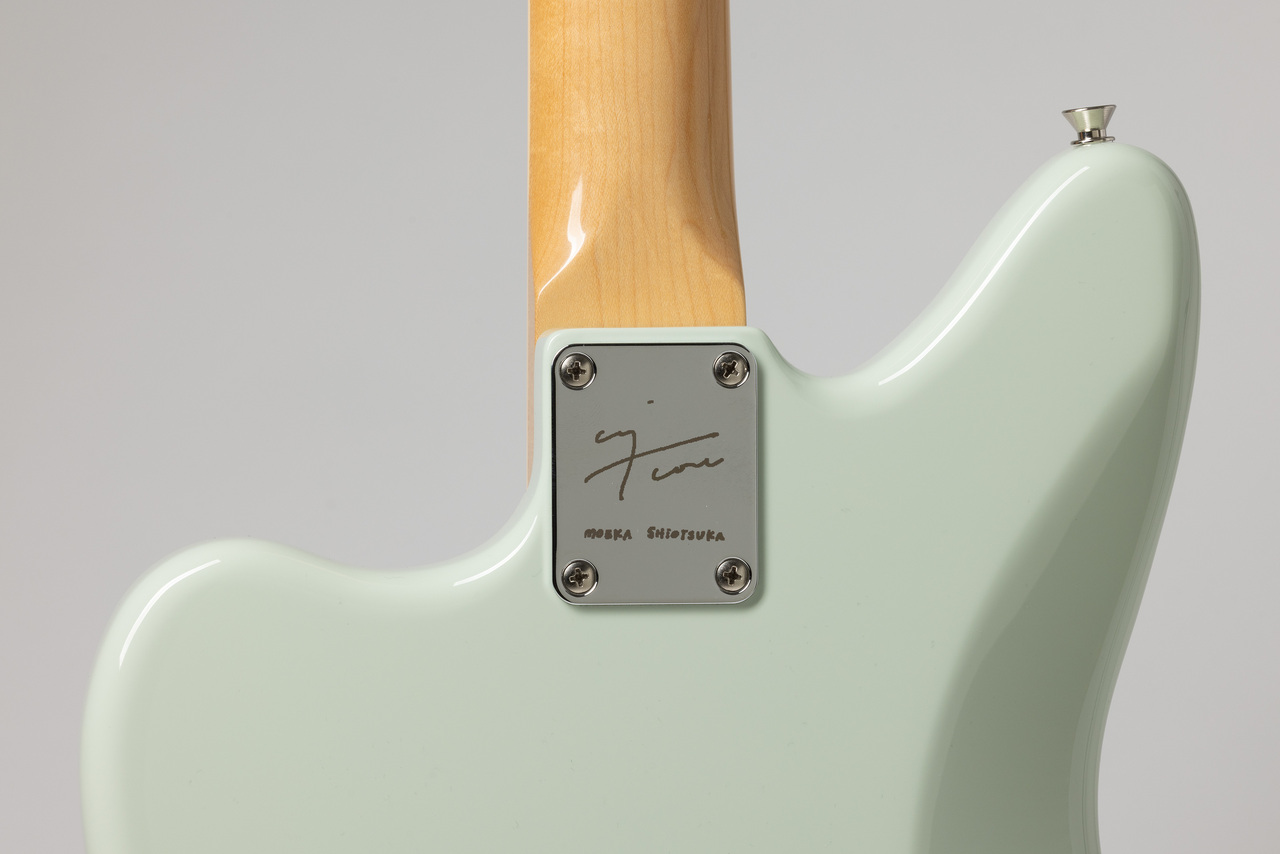 新品未使用　Madonvintage マドンヴィンテージ　ソニックホワイトL/S Fender 【ご予約受付中!】Moeka Shiotsuka Jaguar moni -Aged