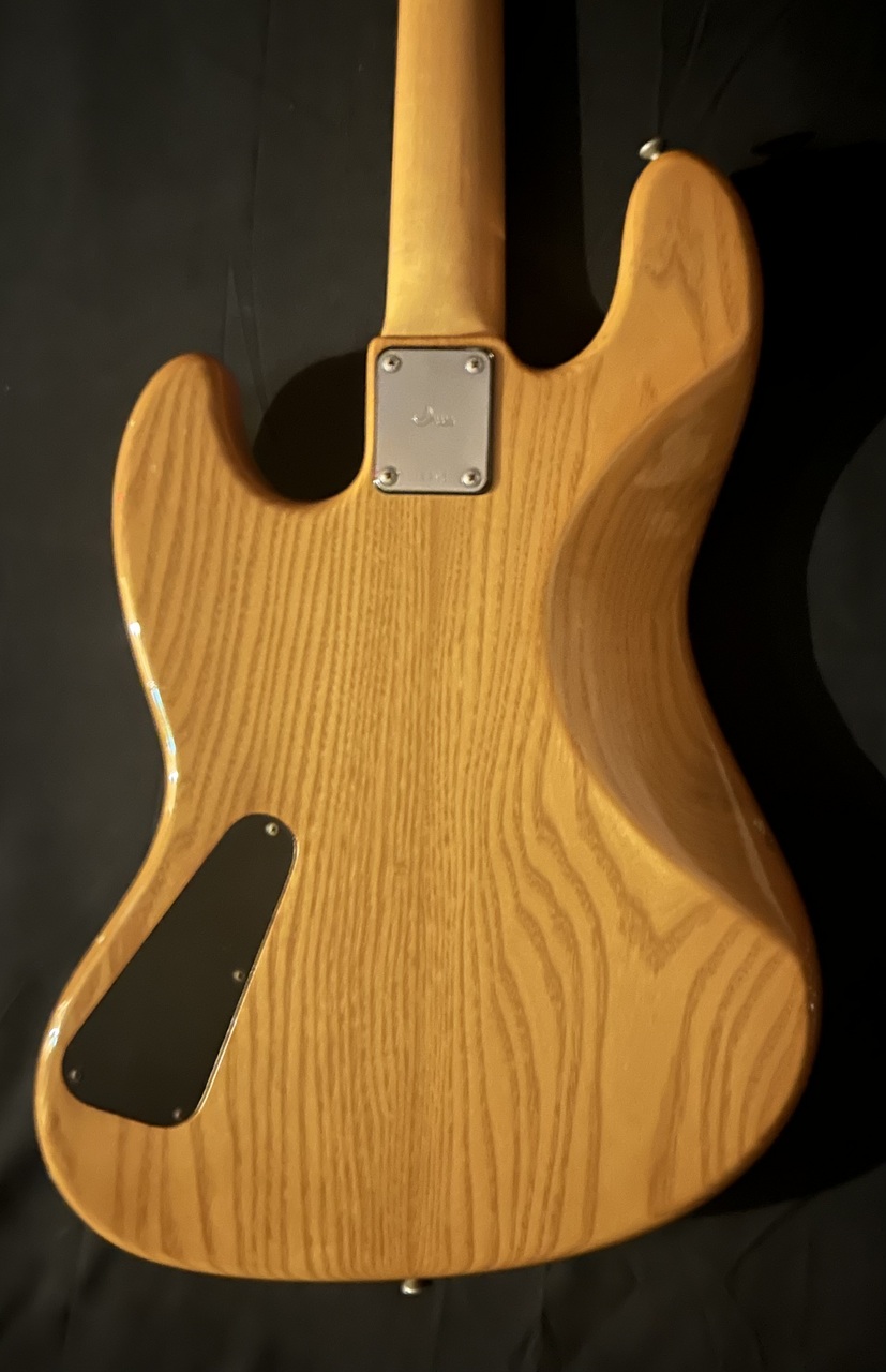 Moon JJ-4OX (CAR/M) 特注品 Moon JJ-4OX (CAR/M) 特注品 - ベース新 モデル