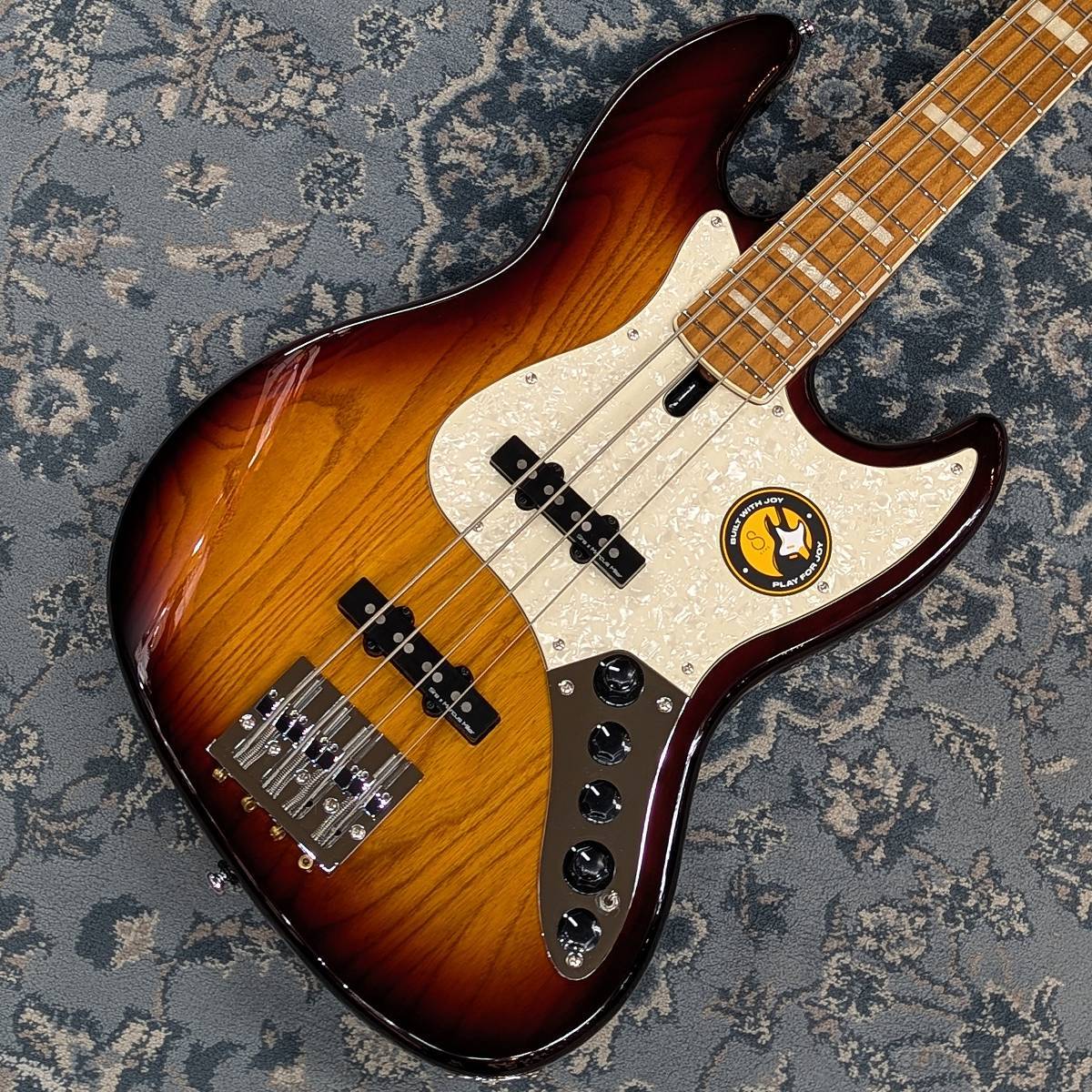 Sire V8 4st -Tobacco Sunburst-（新品）【楽器検索デジマート】