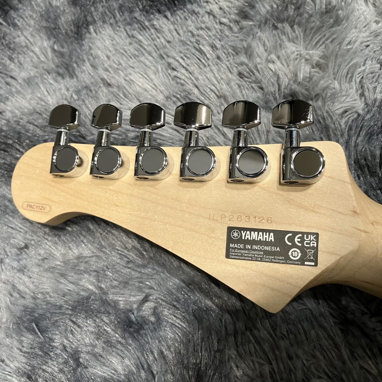 YAMAHA PACIFICA112V / ブラック(BL)（新品/送料無料）【楽器検索