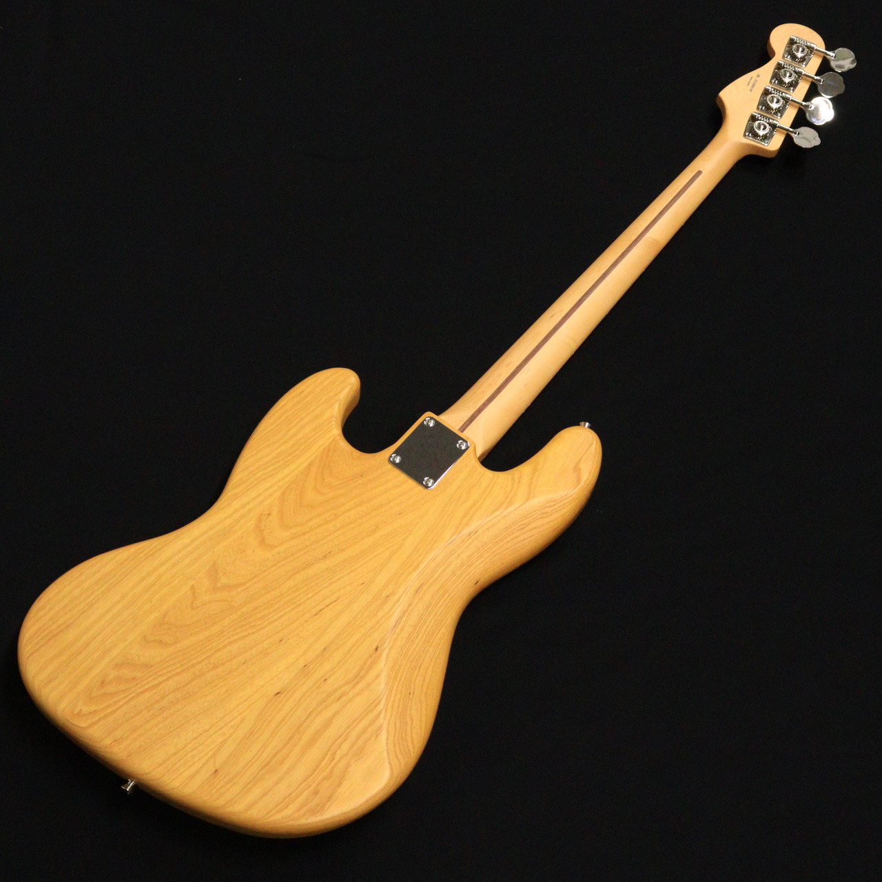 Fender Made in Japan Limited Jazz Bass®, Raw Ash Vintage Natural