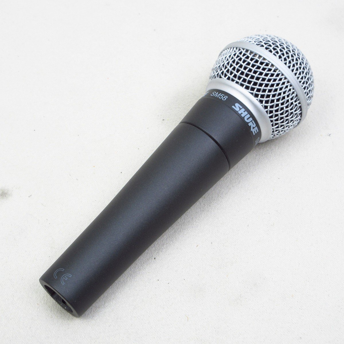Amazon | SHURE SM58-SE（ON/OFFスイッチ付き） ボーカル