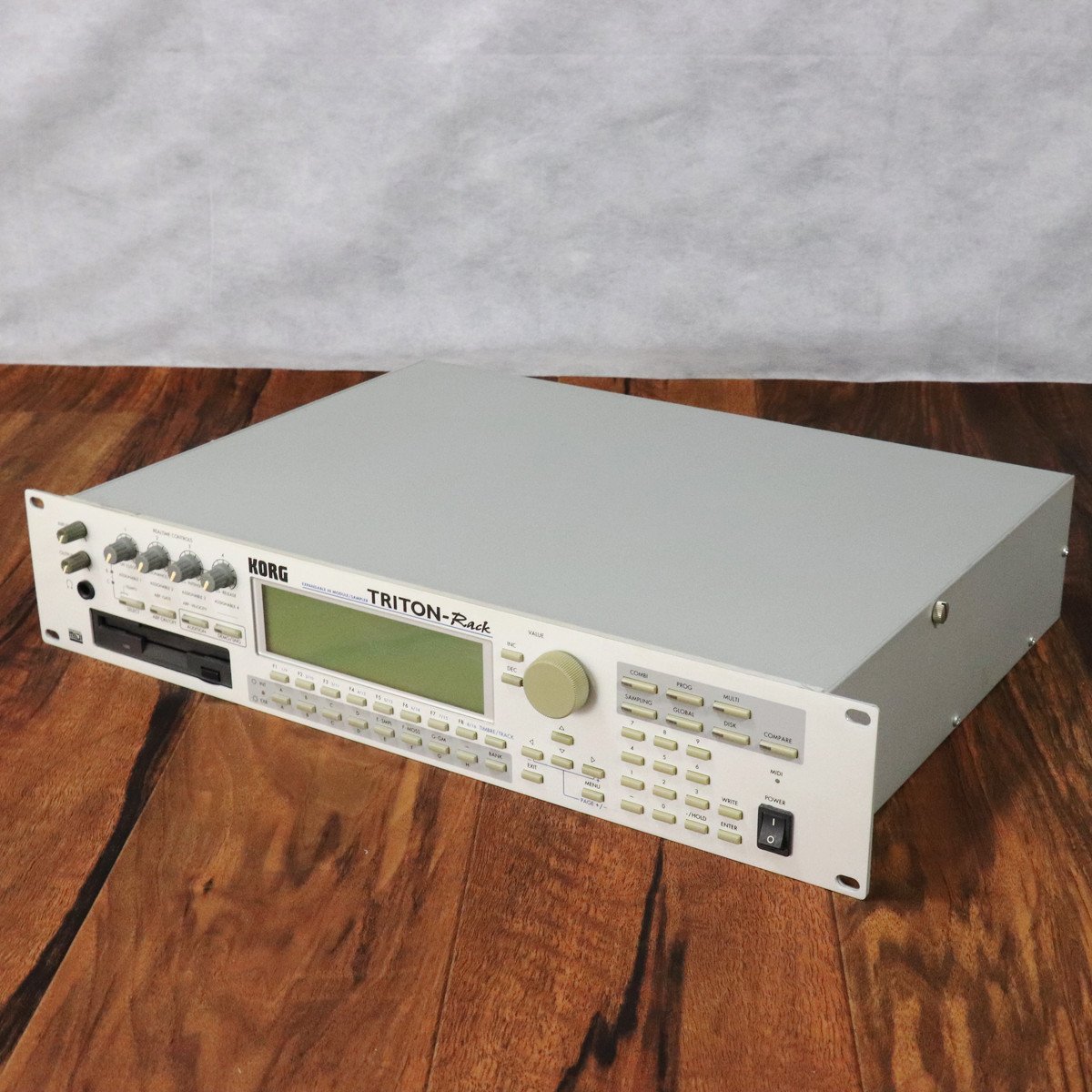 KORG TRITON-Rack 本体 （KORG TRITON-Rack 【梅田店】（中古
