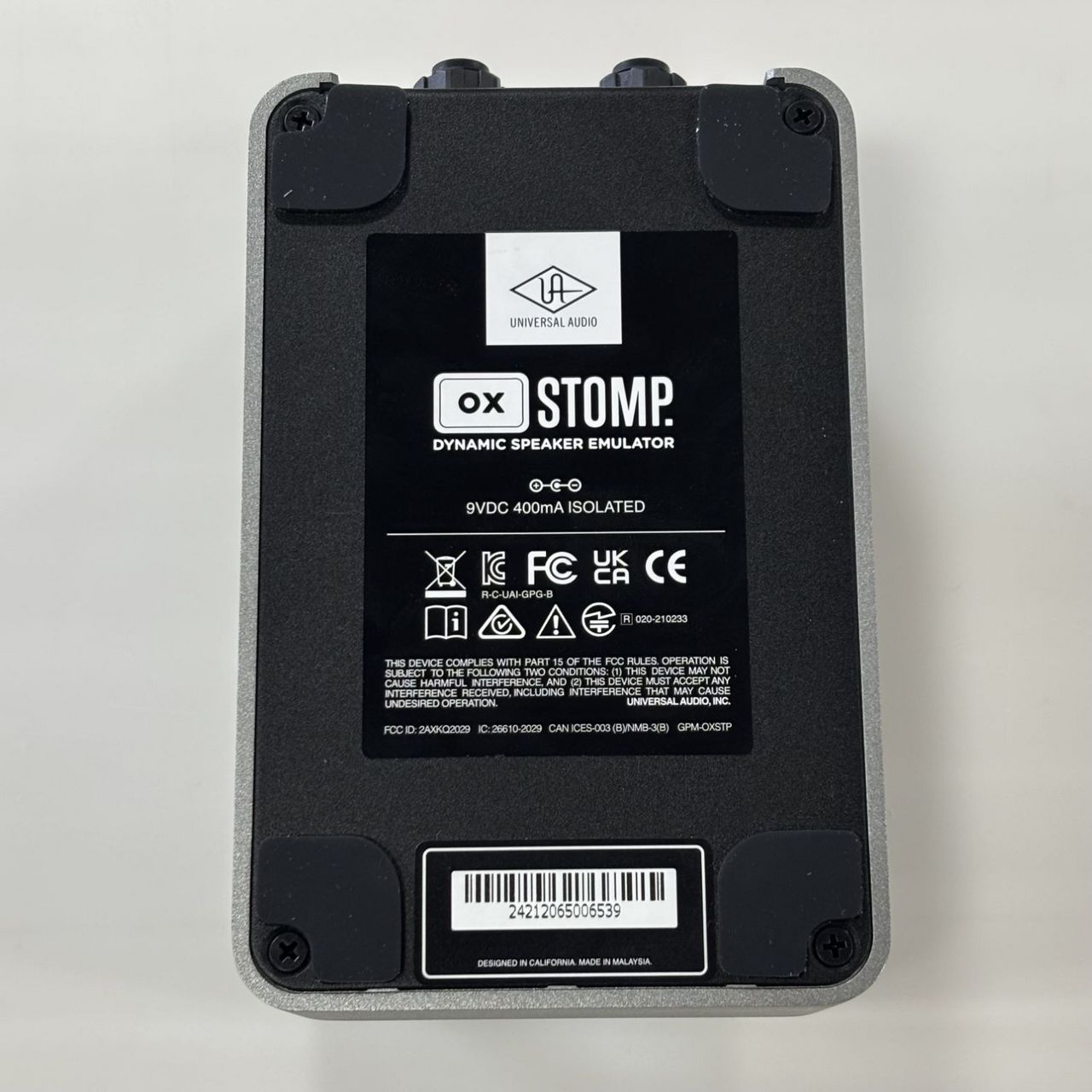 UAFX OX STOMP ダイナミックスピーカーエミュレーター UAFX OX Stomp Dynamic Speaker Emulator - Universal Audio | Hookup