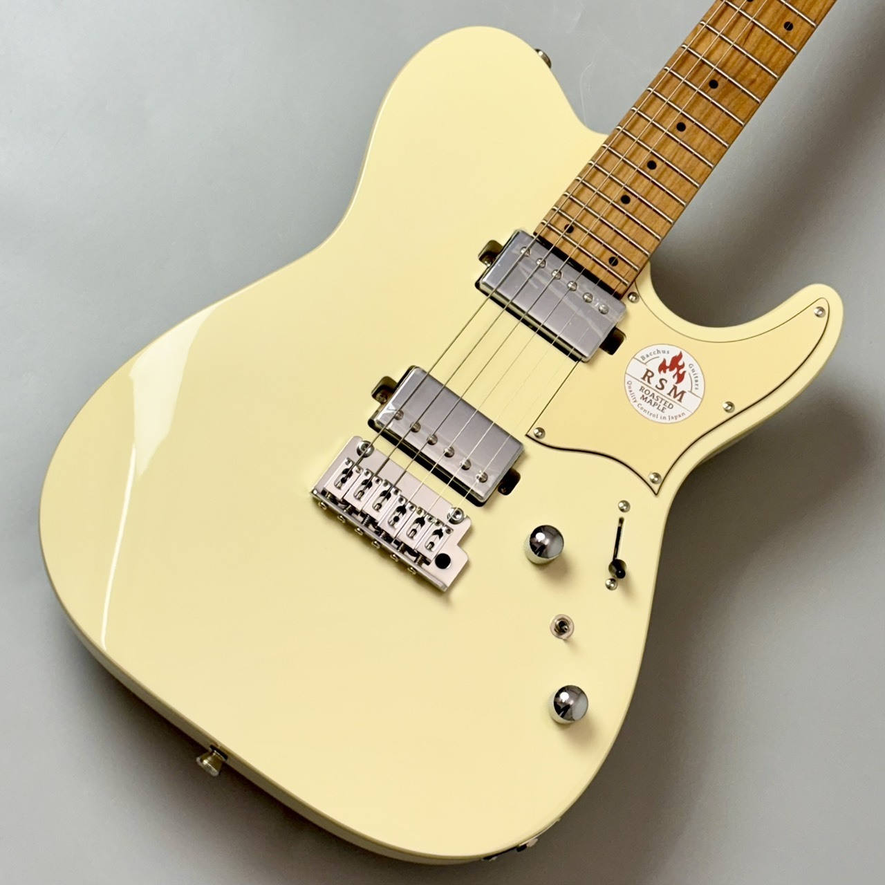 Bacchus TAC24 STD-RSM/M -Olympic White- 【3.64kg】（新品）【楽器