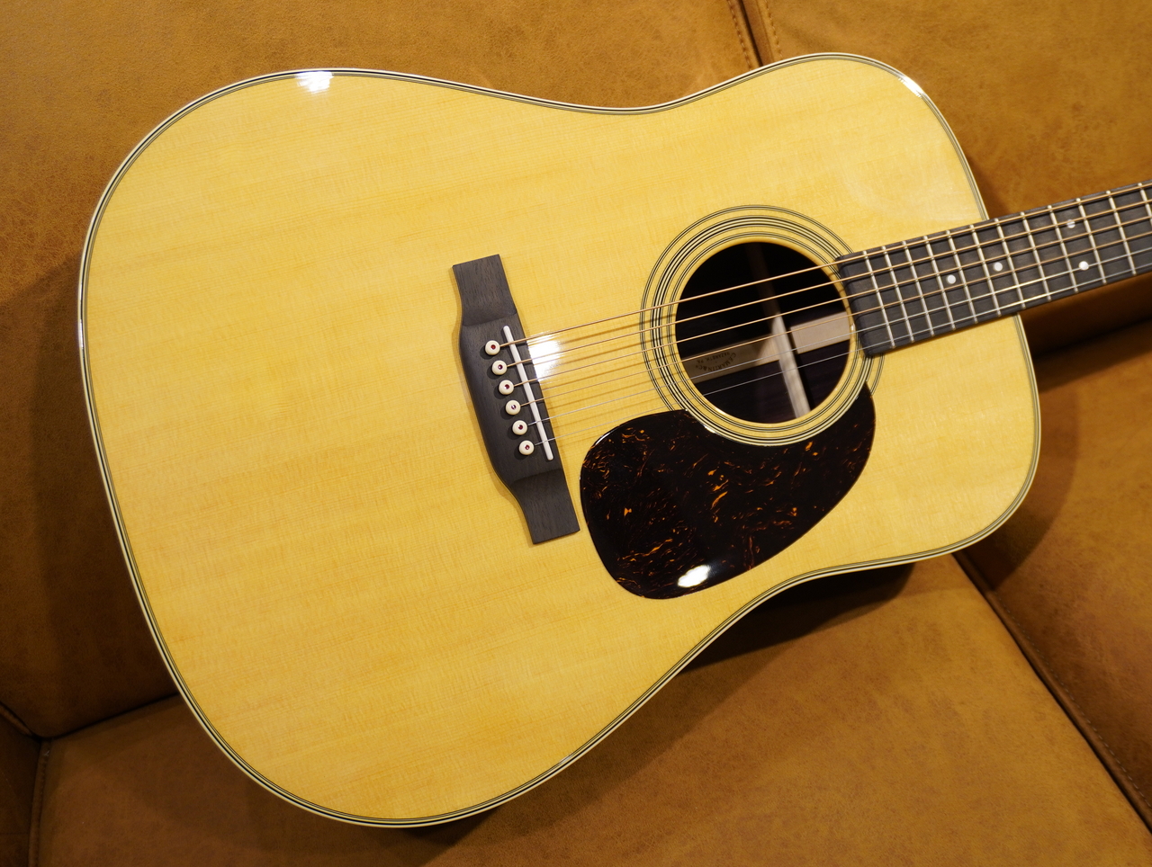 Martin D-28 STANDARD（新品特価）［デジマートSALE］【楽器検索