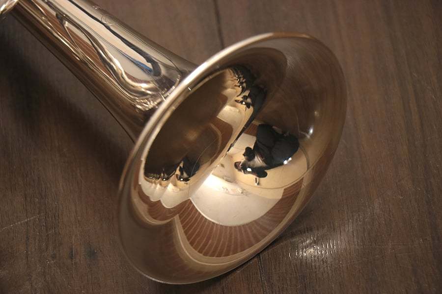 HOLTON ホルトン T103 トランペット B♭ マウスピース付き Yahoo!オークション -「ホルトントランペット」の落札相場・落札価格