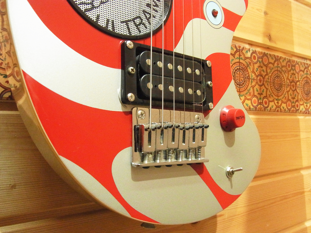 FERNANDES ULTRAMAN-ZO（中古）【楽器検索デジマート】