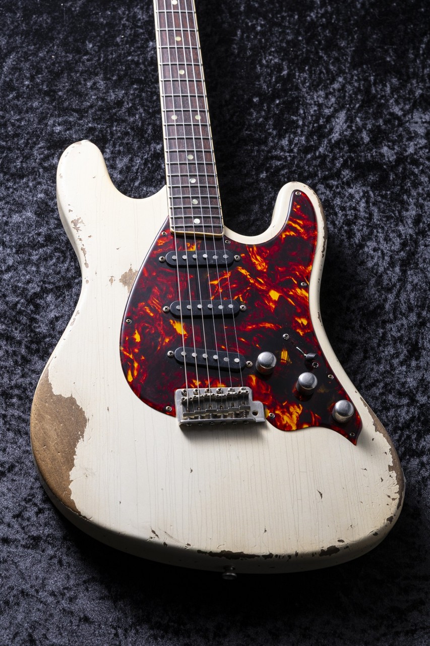 Carlos Guitar カルロスギター 5弦ベース Carlos Guitar カルロスギター 5弦ベース Carlos Guitar