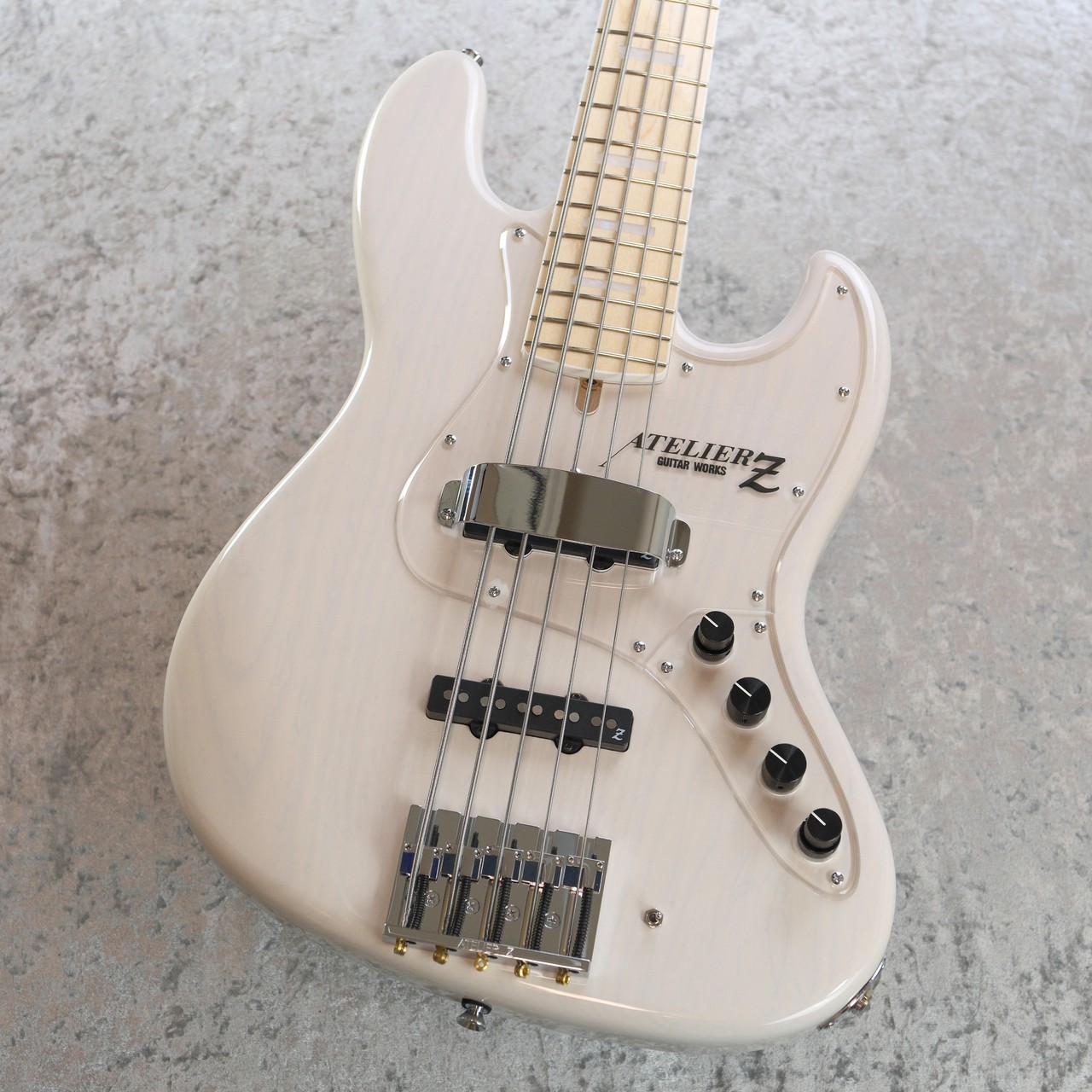 チャベポムページ バンボ(Bumbo)公式】チェンジングパッド クールグレー – カミングショップ