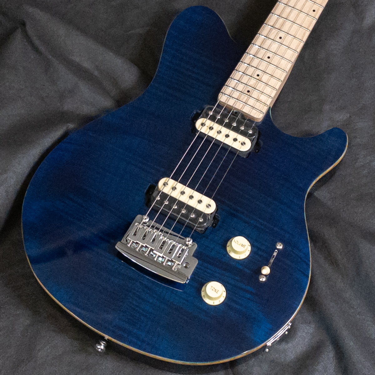 新品STERLING by MusicmanSUB AX3FM-M1 NBL値下 Sterling by MUSIC MAN SUB AX3FM-NBL-M1 (Neptune Blue)（新品特価