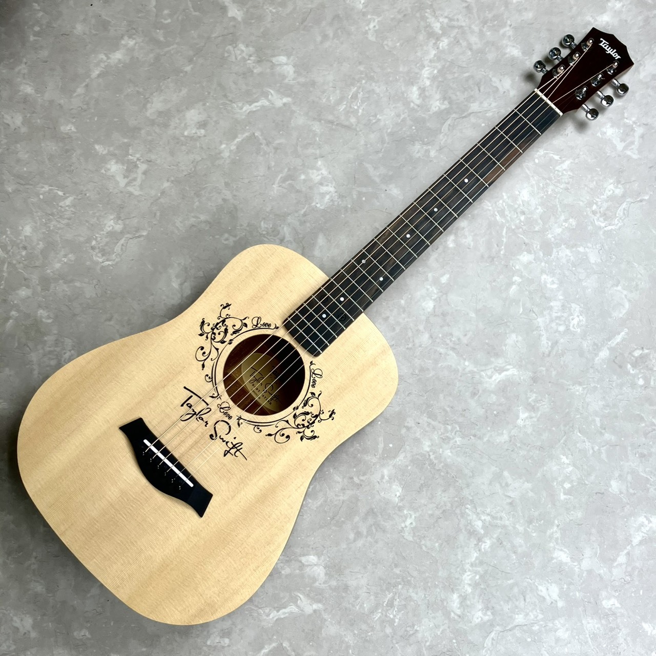 Taylor TSBTe Taylor Swift Baby Taylor-e エレアコ ミニ