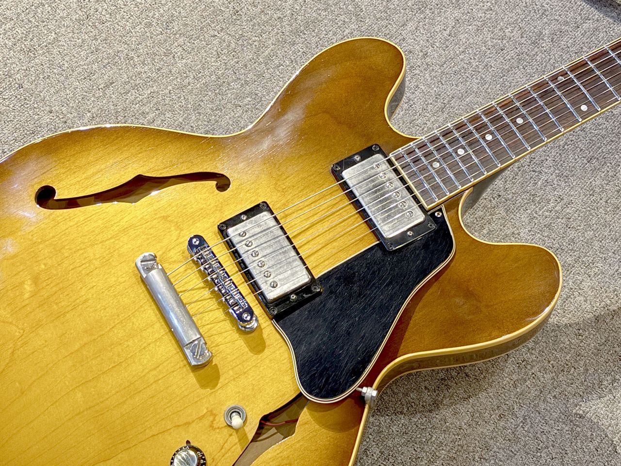 Gibson ES-335 Dot Vintage Sunburst 1987（ビンテージ）【楽器検索