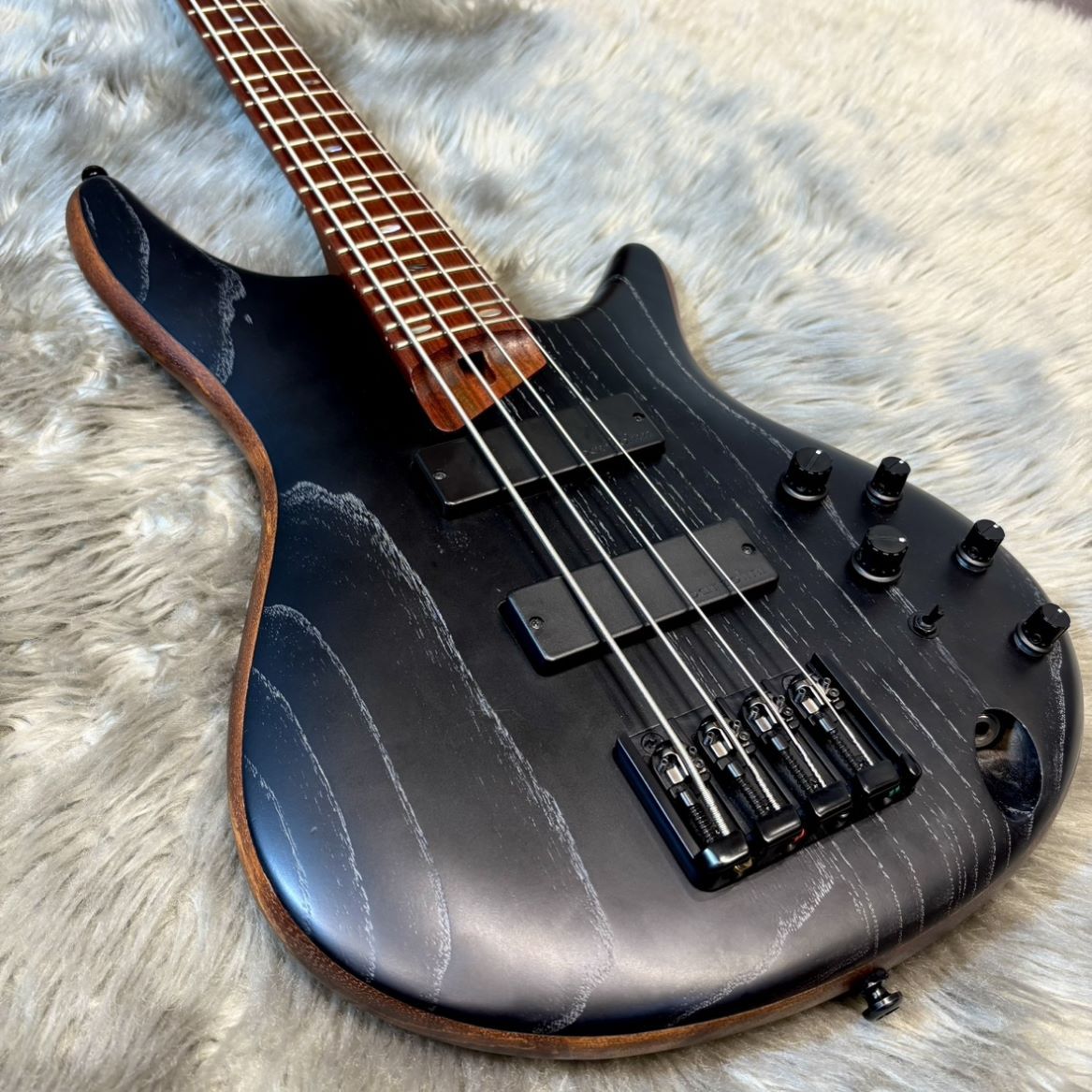 【Ibanez】エレキベース【SRX670】 Ibanez】エレキベース【SRX670】 Ibanez SR670 Bass Guitar