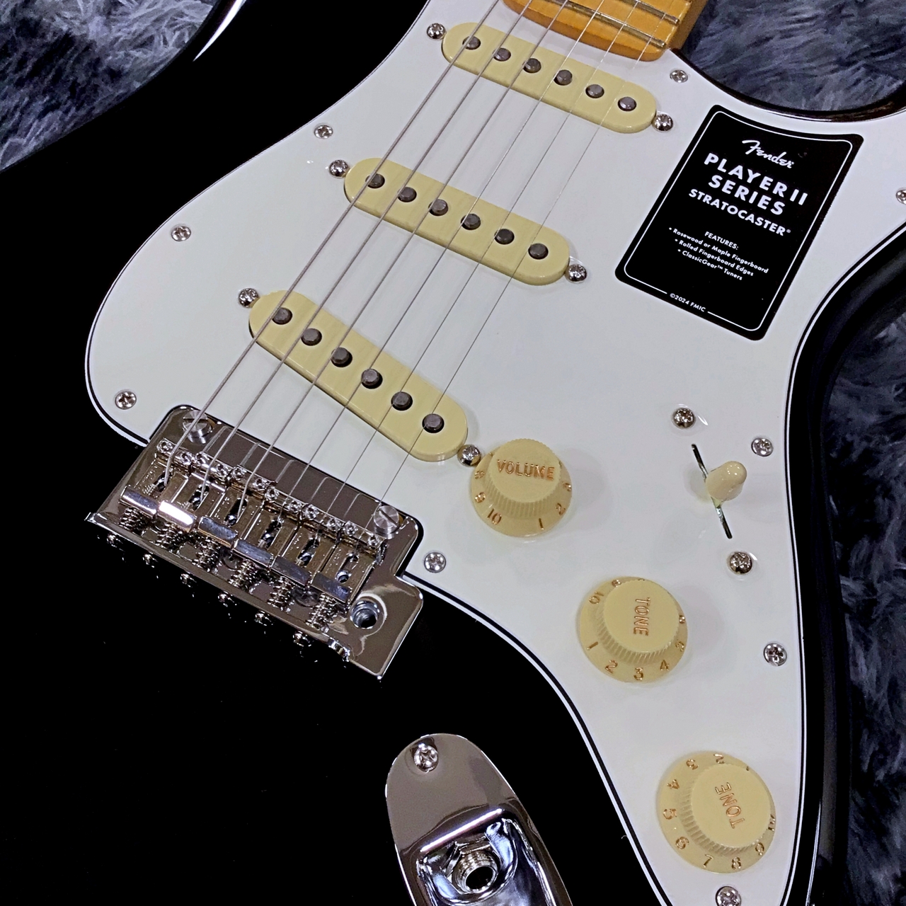 【新品同様】2025年製fender player Ⅱ stratocaster 新品同様】2025年製fender player Ⅱ stratocasterフェンダー