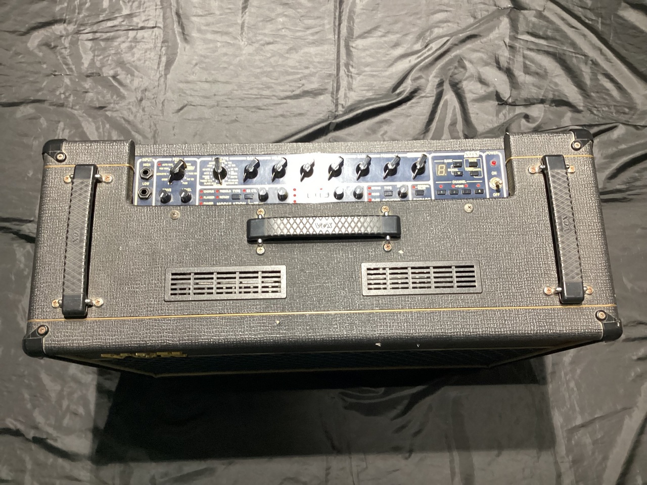 完動品 ギターアンプ VOX valvetronix 福岡市 VOX AD120VT Valvetronix ※現状お渡し（中古）【楽器検索デジマート】