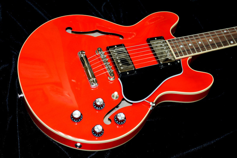 Gibson ギブソン ES-339 Cherry エレキギター(不朽の名器335