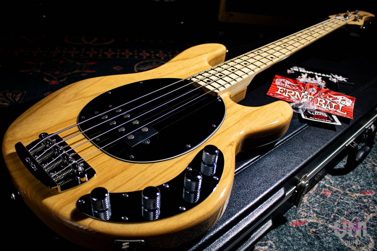 stingray MUSICMAN ベース 2013 USA製　3EQ H Ernie Ball Music Man StingRay 4 H 3-EQ - Powder Blue