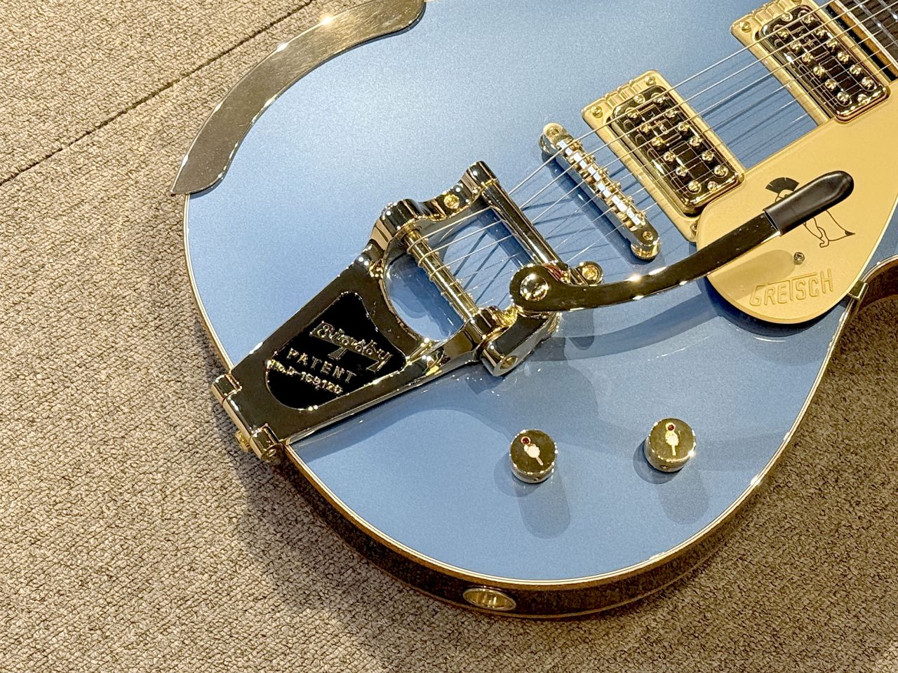 Gretsch G6134T-KWP-KDFSR Kenny Wild Penguin (Polu Kalani Blue)（B