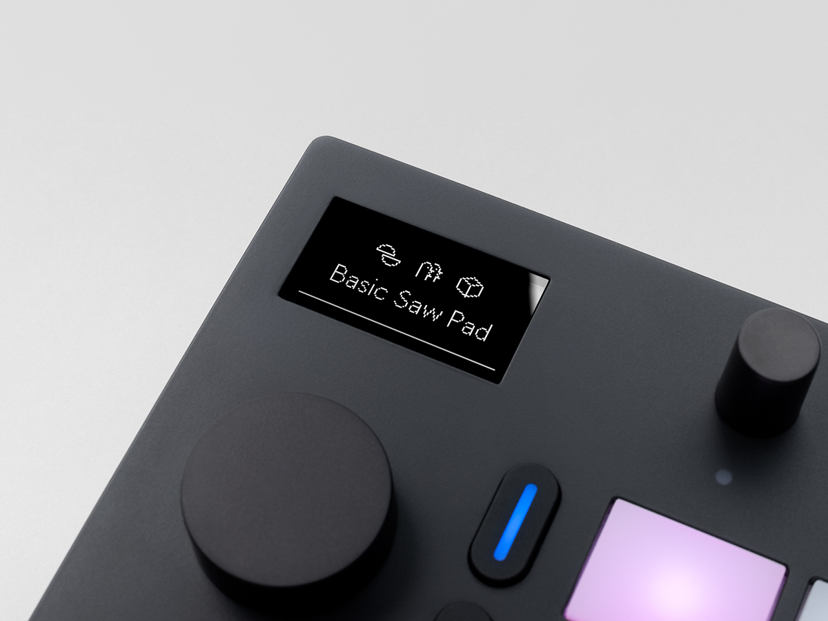 Ableton Move MIDIコントローラー ブラック Ableton Move グルーブボックス MIDIコントローラー（新品/送料無料