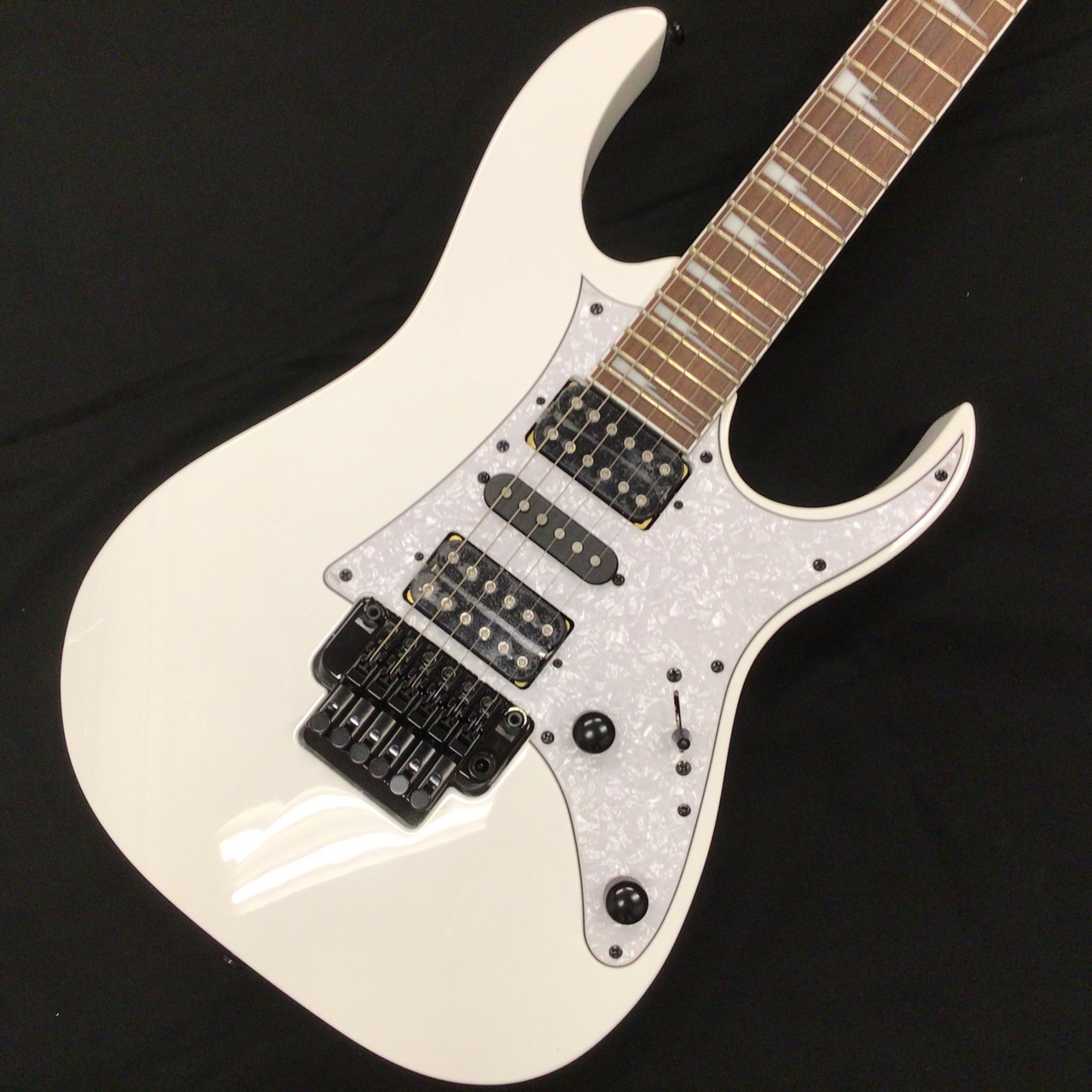 Ibanez RG450DXB-WH (White)（新品/送料無料）【楽器検索