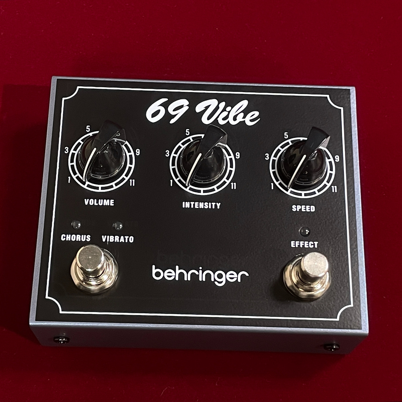 BEHRINGER 69 VIBE 【未展示在庫】（新品/送料無料）【楽器検索
