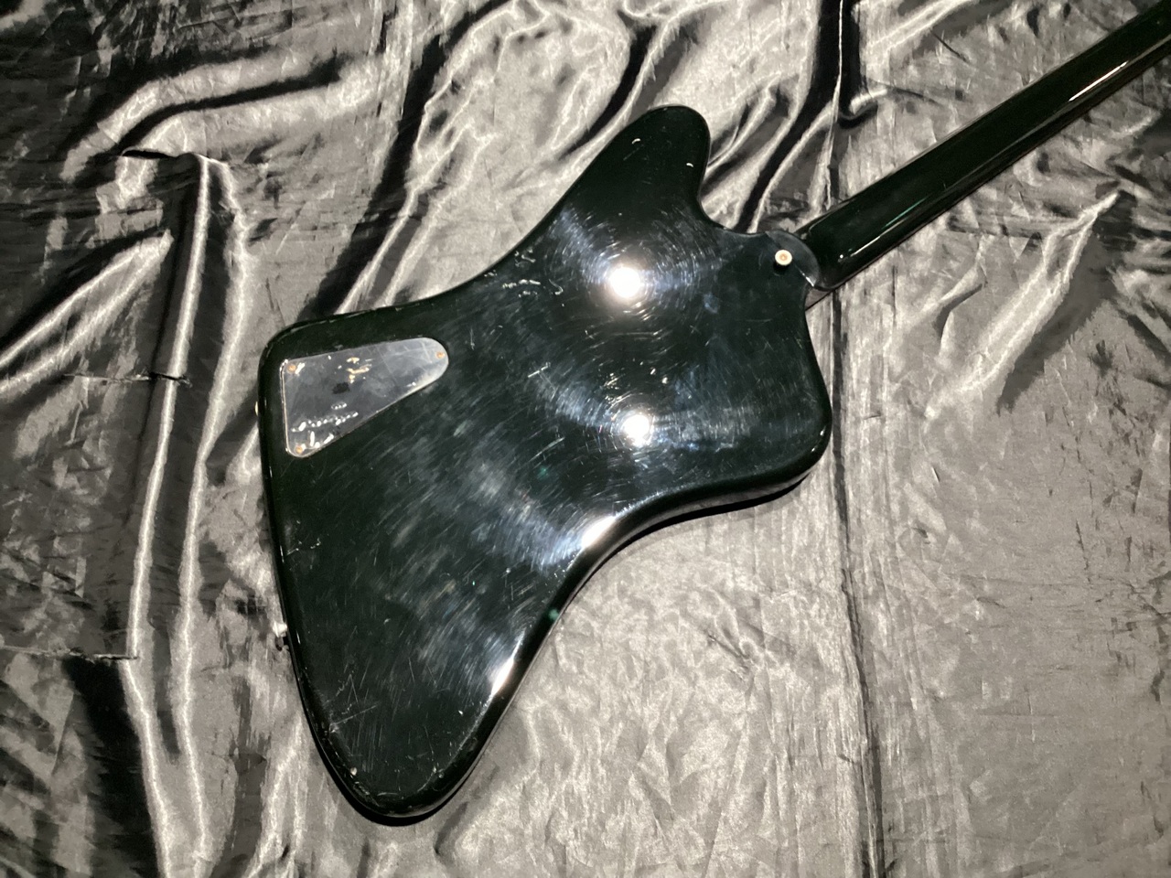 Gibson Thunderbird Studio / BLK 2005年製（中古）【楽器検索