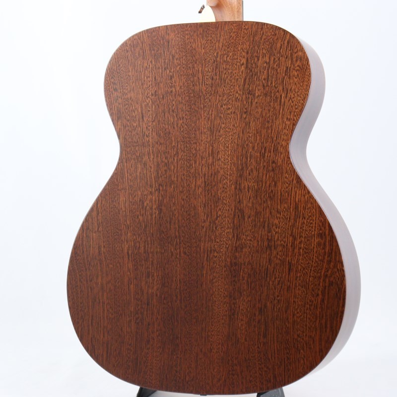 Martin OM-10E Vintage Inspired Road Series 【限定スペシャル
