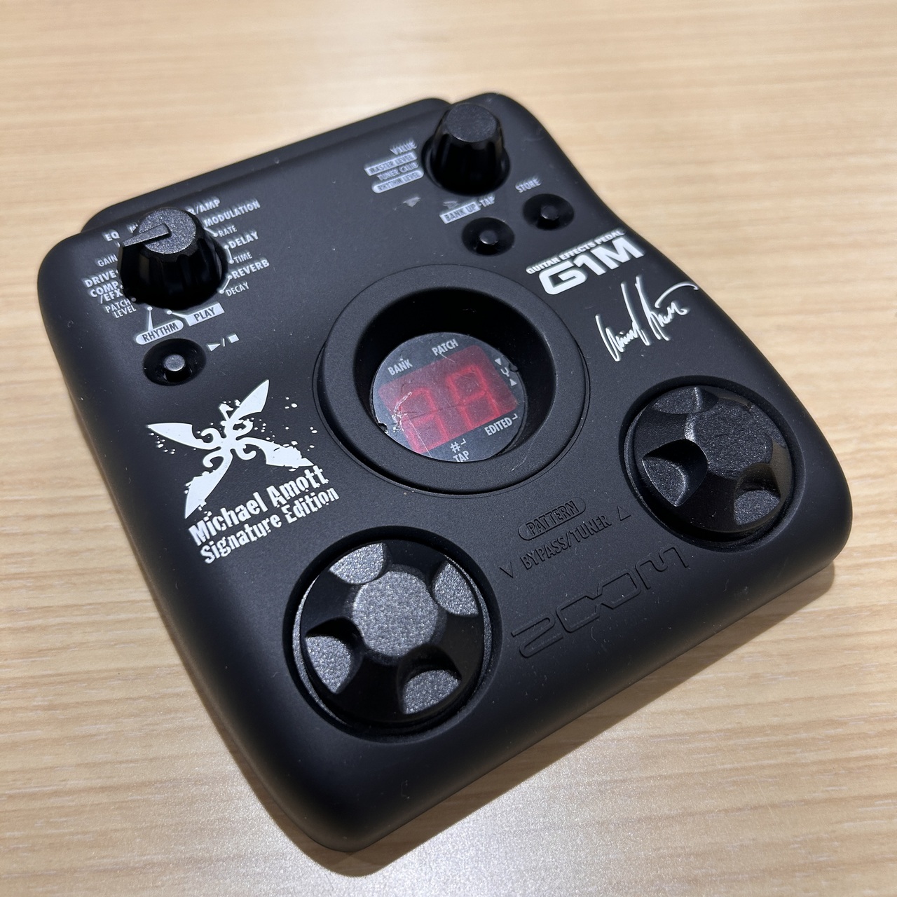 【希少】【美品】ZOOM マルチエフェクター G1M マイケル・アモット 希少】【美品】ZOOM マルチエフェクター G1M マイケル・アモット 激