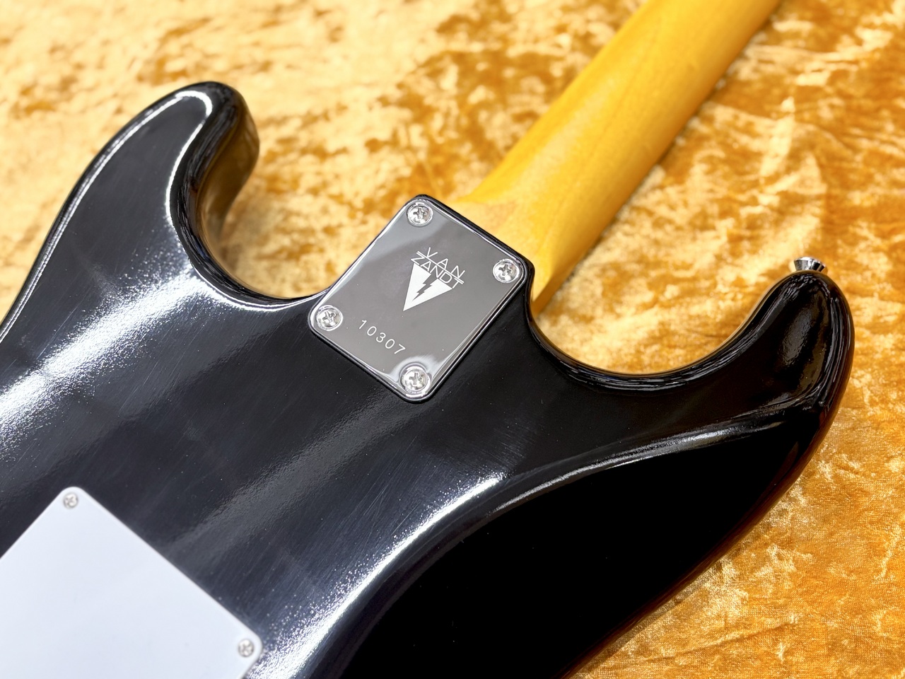 Vanzandt 【旧価格&旧ヘッド個体!】STV-70R Black #10307≒3.52kg