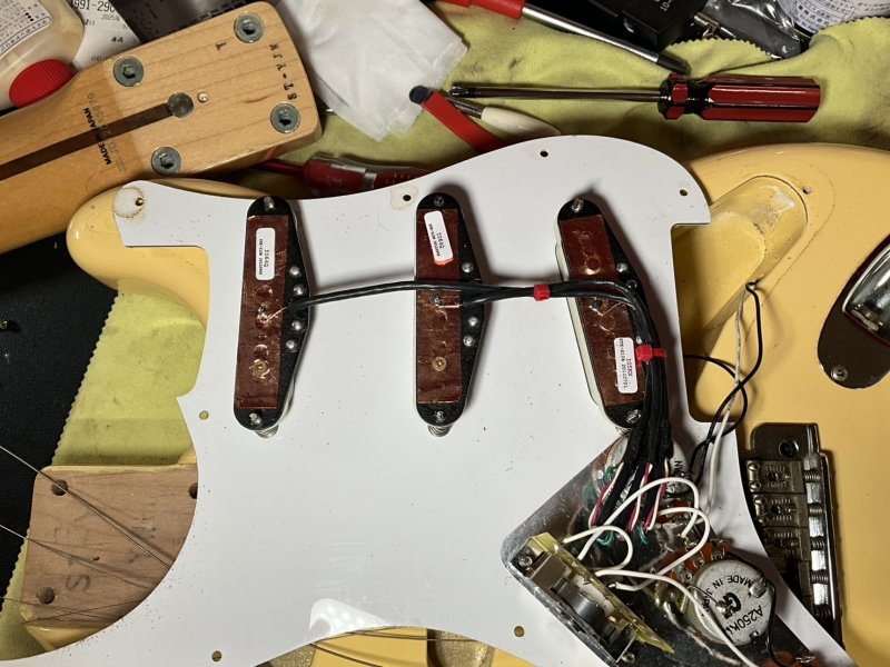 Fender Japan ST-YJM Yngwie Malmsteen Signature（中古）【楽器検索