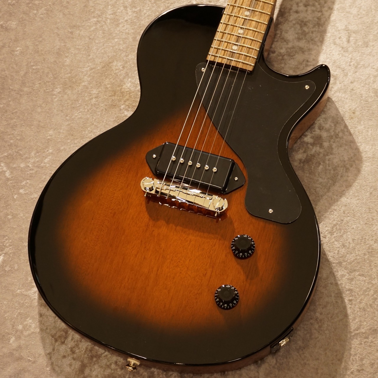 ギター Epiphone Les Paul Junior DC Epiphone Les Paul Junior - Tobacco Burst | Long & McQuade