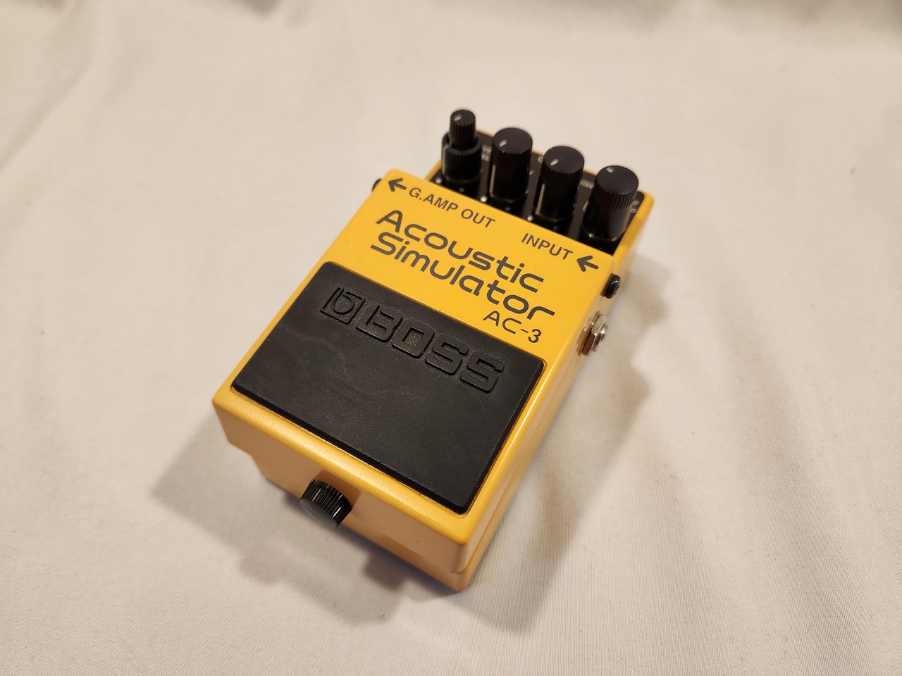Boss AC-3 Acoustic Simulator - YouTube