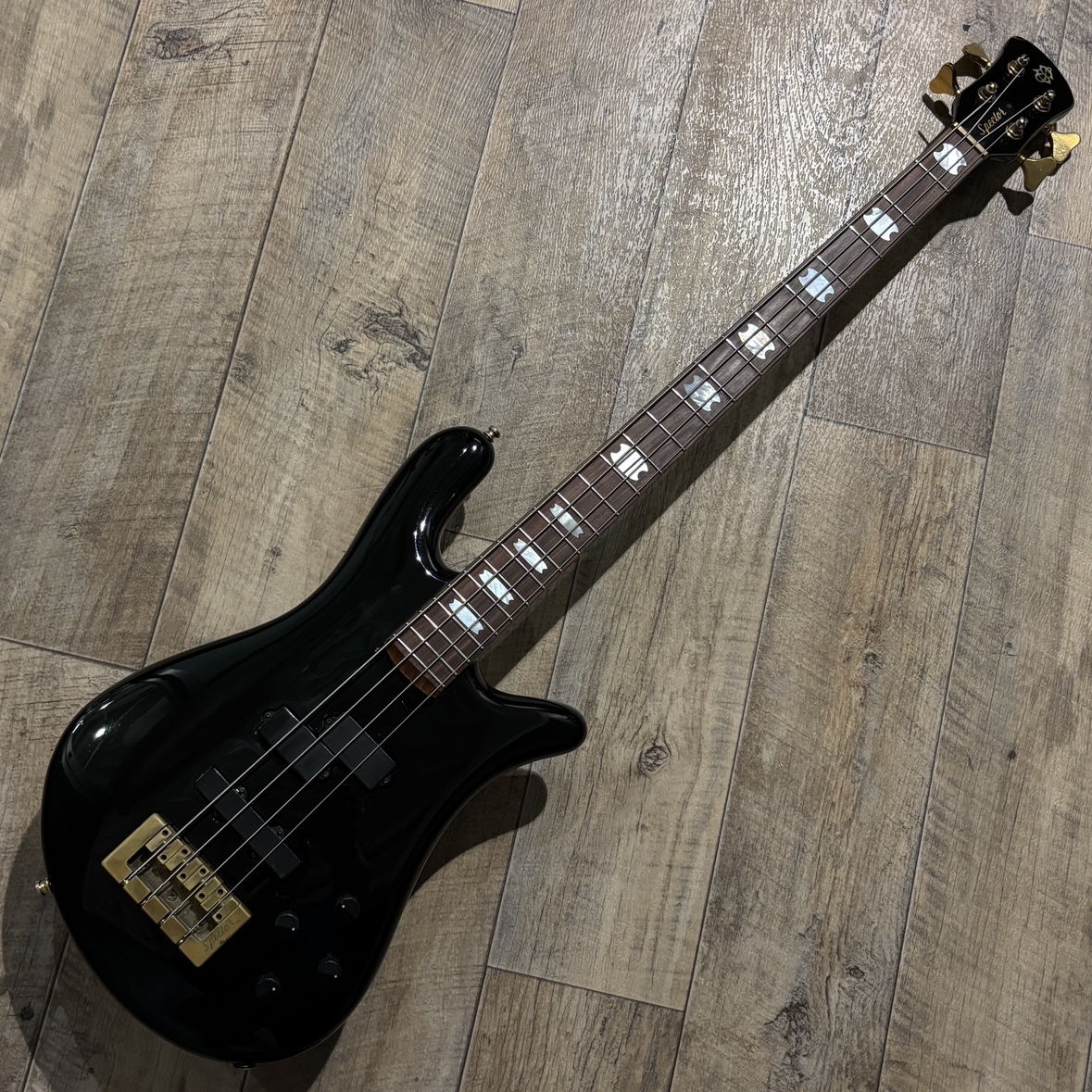 Spector NS-2 1984 / Black Gloss（ビンテージ）【楽器検索デジマート】