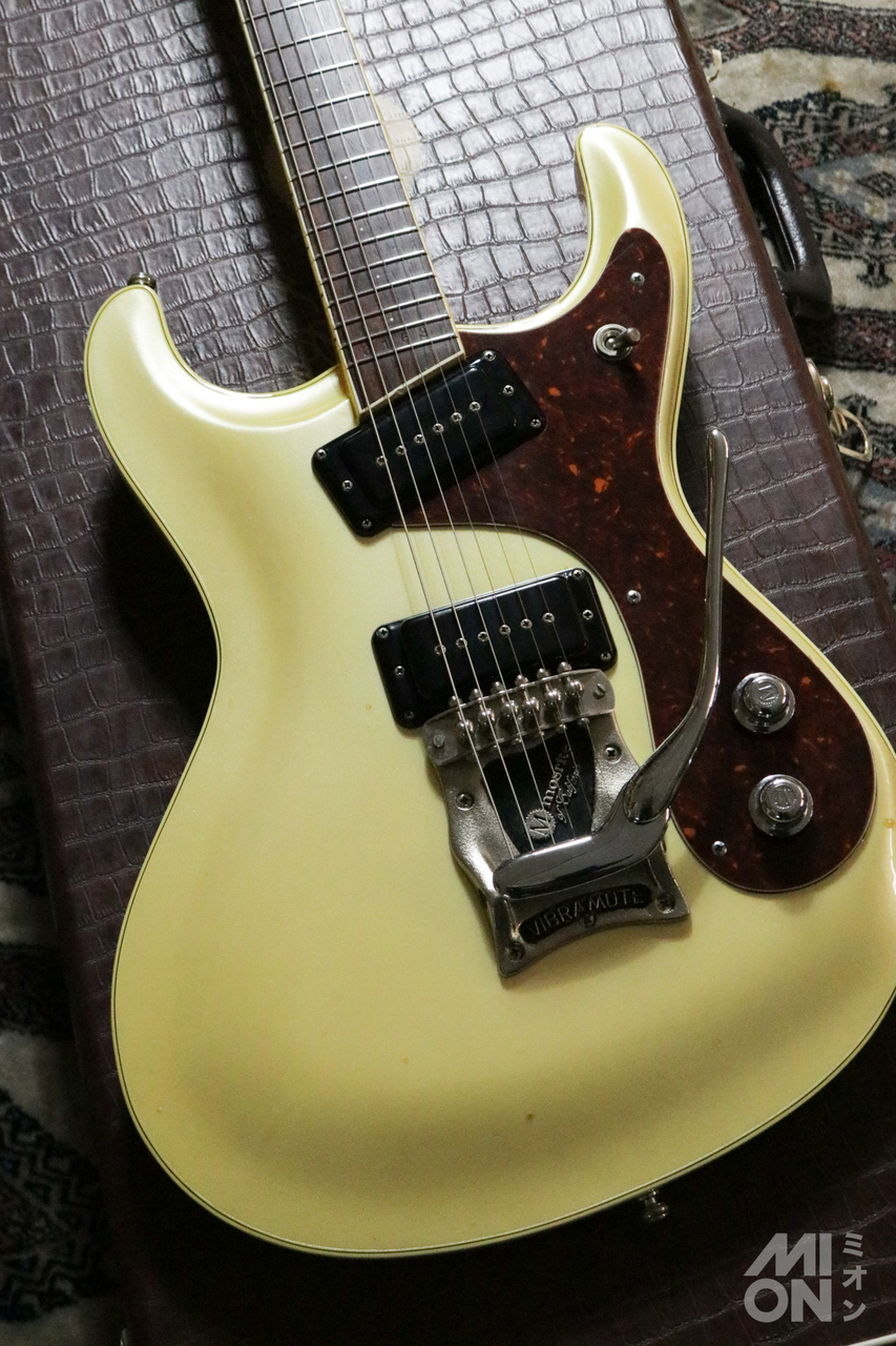 Mosrite Super Custom '63 The Ventures Model Pearl White (黒雲