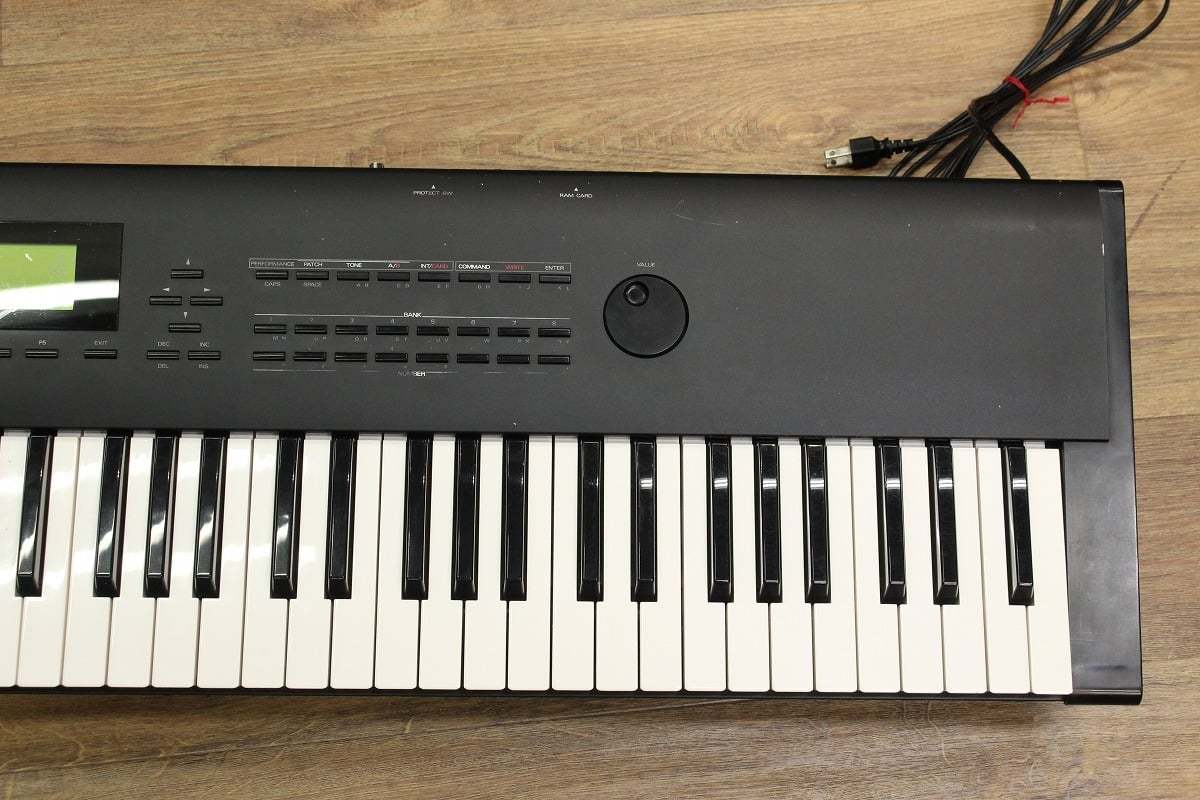 【名機】　Roland D-70 シンセサイザー 7 6鍵 Roland D-70 | 無料でDTMを楽しむ 暇人DTM