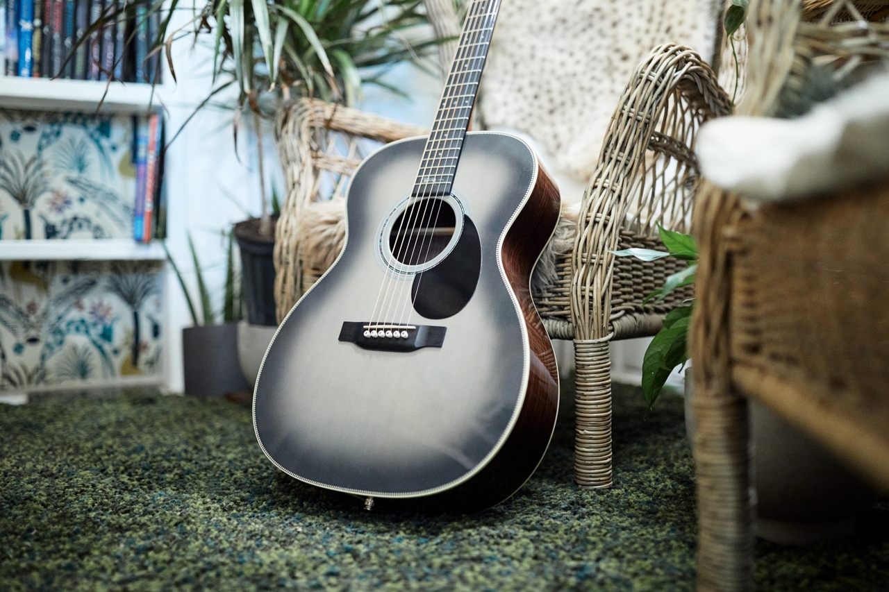 Martin 【ご予約受付中!】OMJM John Mayer 20th Anniversary（新品）【楽器検索デジマート】