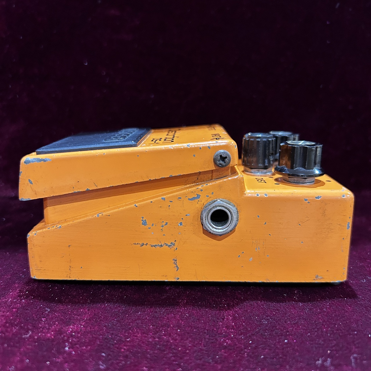 最終値下げ　BOSS DS-1　銀ネジ　1980年代製造 最終値下げ BOSS DS-1 銀ネジ 1980年代製造 最終値下げBOSS DS-1銀