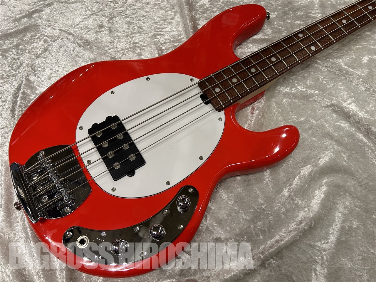 Sterling by MUSIC MAN SUB Series StingRay Ray 4(Fiesta Red)（新品 