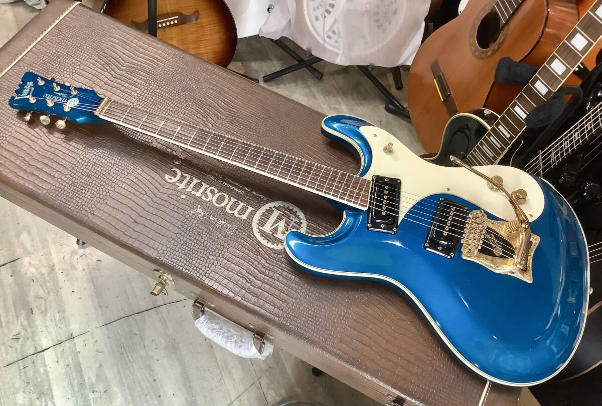 Mosrite USA The Ventures Model V-63 REISSUE Model モズライト