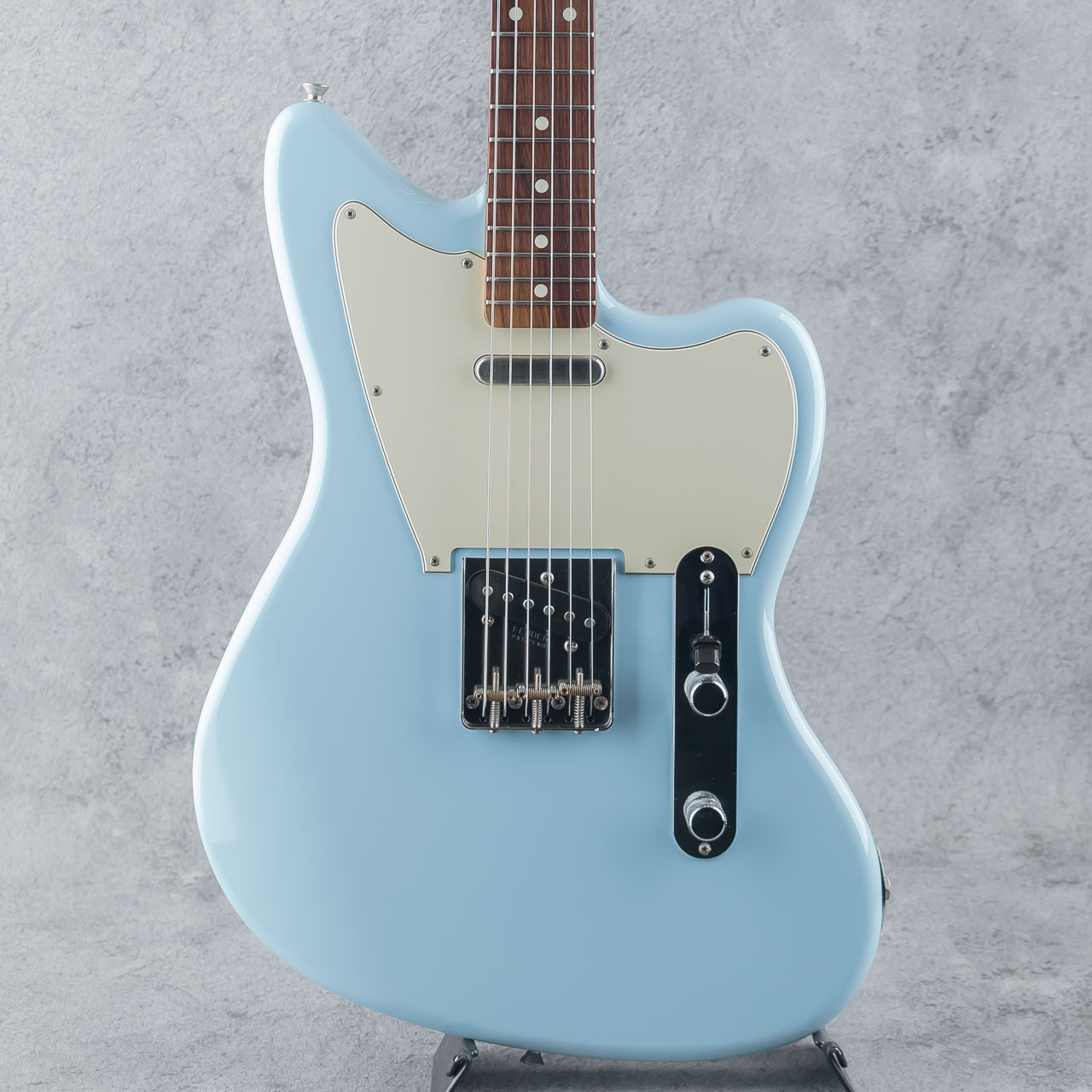Fender 2021 Limited Made in Japan Offset Telecaster Daphne Blue