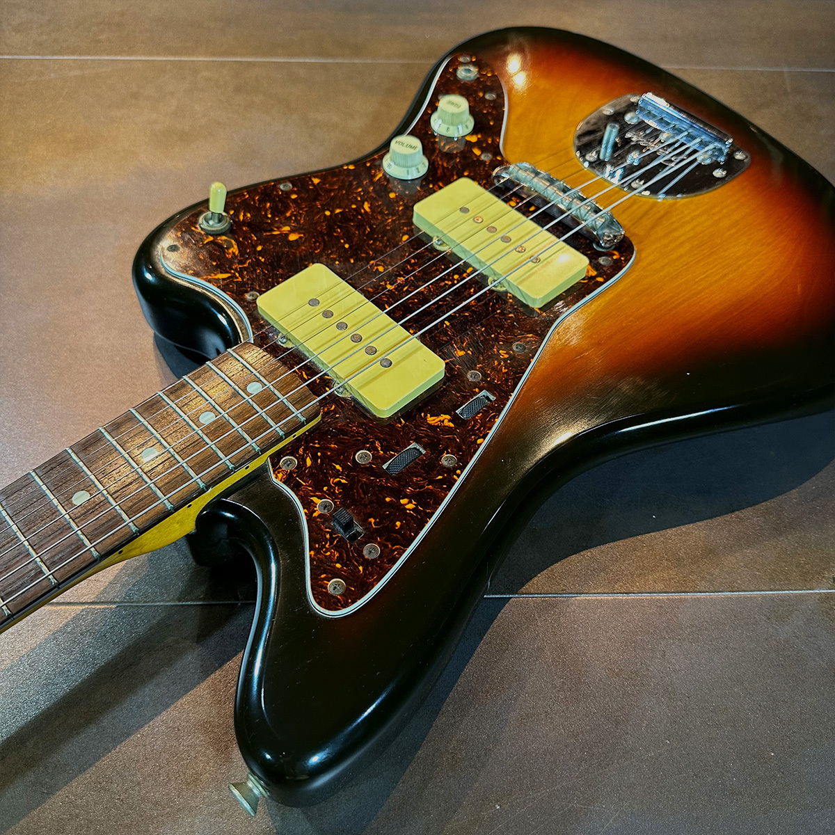 2010〜2012年のダイナ製Fender Japan JM66 Jazzmaster エレキギター