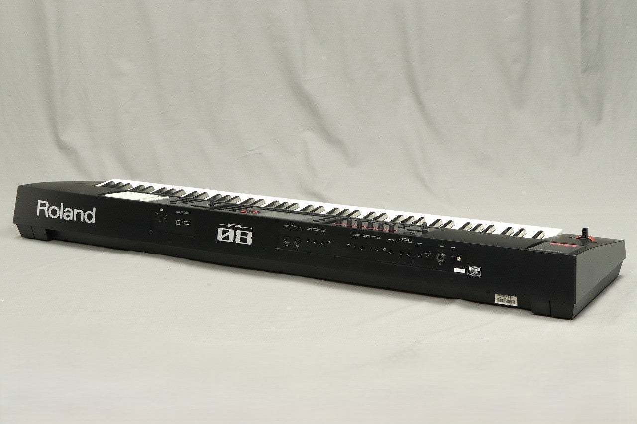 Roland FA-08 【御茶ノ水本店】（中古/送料無料）【楽器検索デジマート】