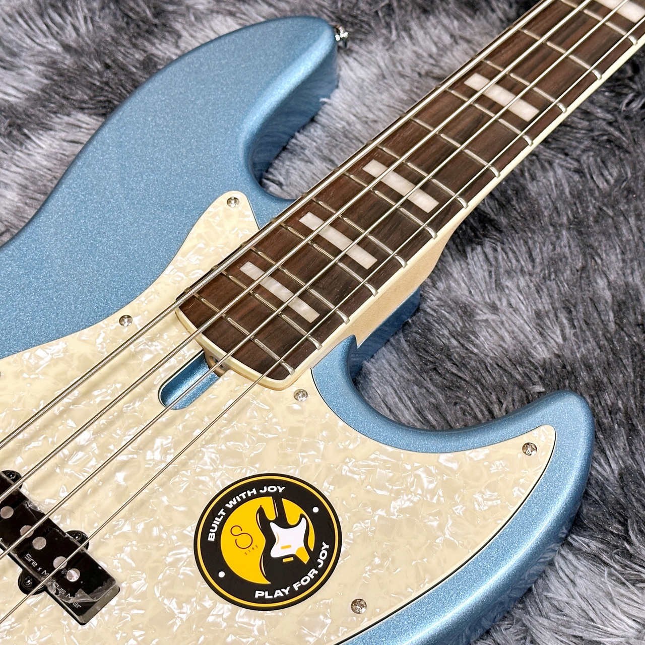 Sire Marcus Miller V7 Alder 4st LPB (Lake Placid Blue) -2nd