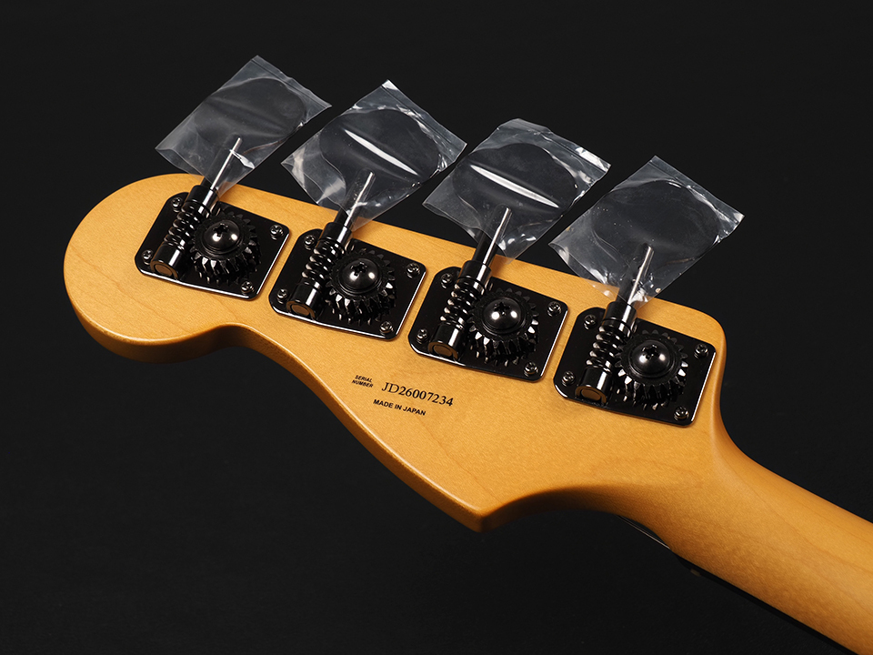 Aivea II Midon Series エレキベース 4弦 ブラック Squier by Fender Affinity Series Jazz Bass VI (Black Metallic