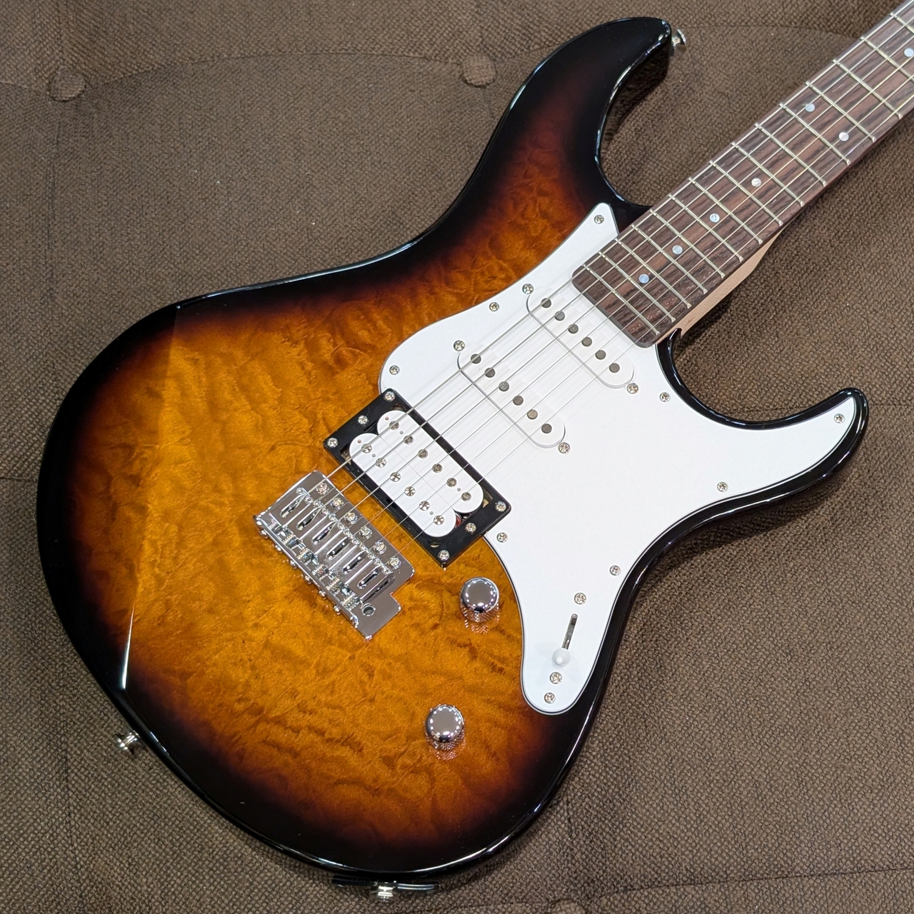 YAMAHA PACIFICA212VQM / タバコブラウンサンバースト(TBS