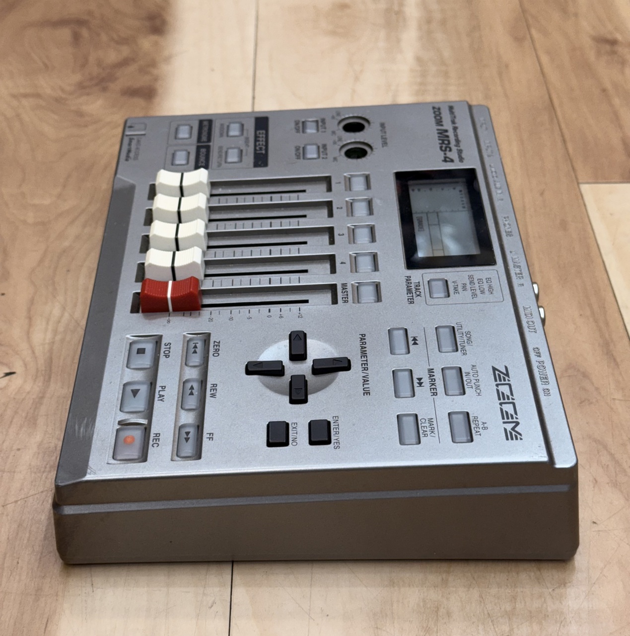 ZOOM MRS-4 MultiTrak Recording Studio（中古）【楽器検索