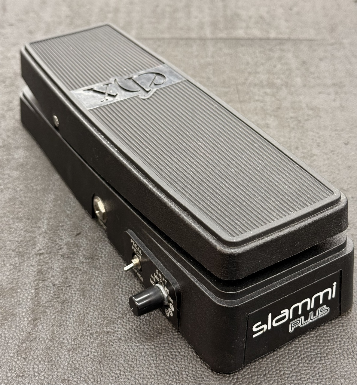 Electro Harmonix Slammi ピッチシフター 中古 本体のみ Electro-Harmonix Slammi Plus（中古）【楽器検索デジマート】