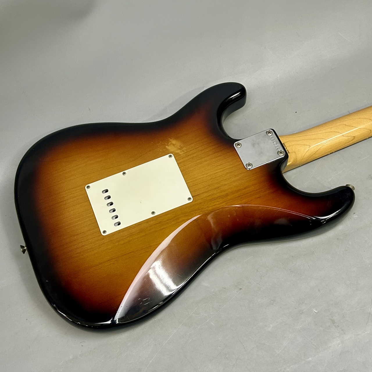 Fender Japan ST62-85 3TS 1987年製 Eシリアル（ビンテージ/送料無料